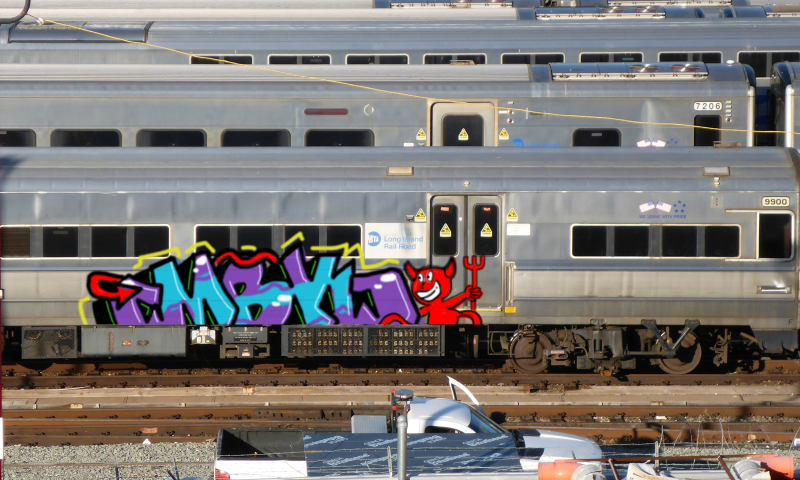 Bombing 1511873301073