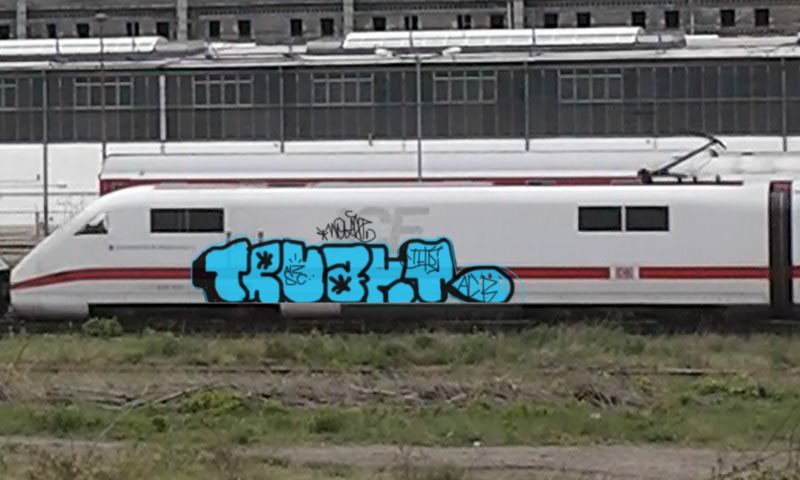 Bombing 1387422568953