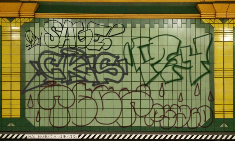 Bombing 1539253983066