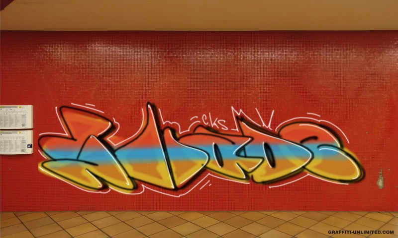 Bombing 1540975034892