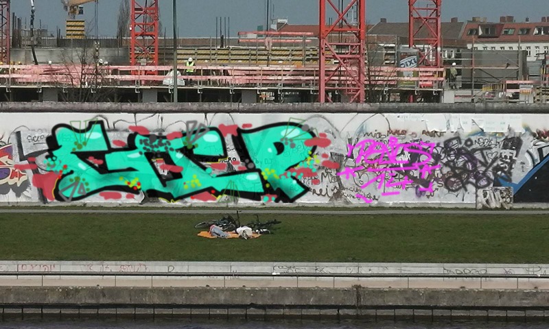 Bombing 1395334984274