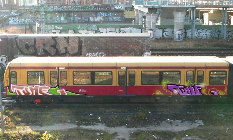 Bombing 1398334194143