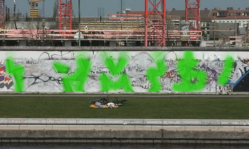 Bombing 1398680017696