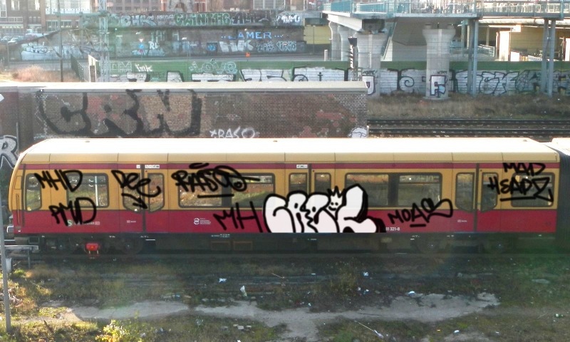 Bombing 1399065654810