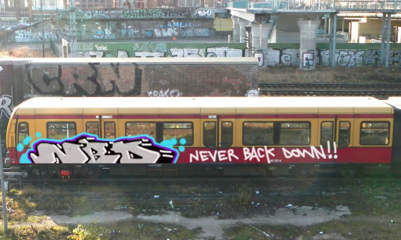 Bombing 1400325811302