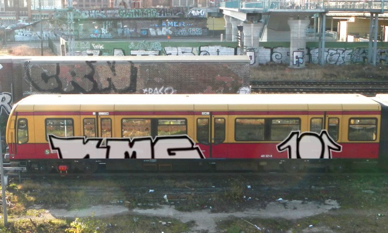 Bombing 1400342547458