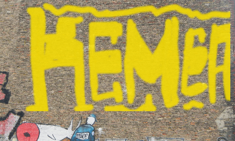 Bombing 1400359815204