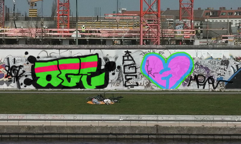 Bombing 1400623541904