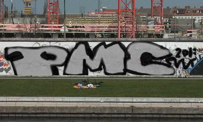 Bombing 1400696646331