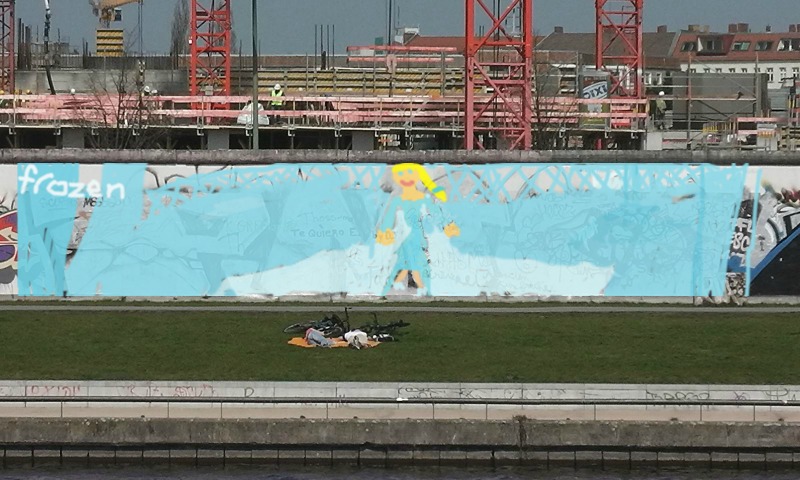 Bombing 1402266298925