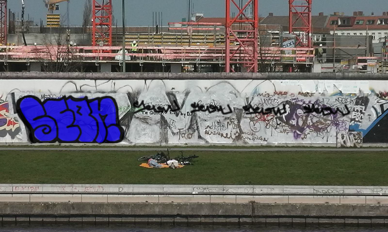 Bombing 1402348928934