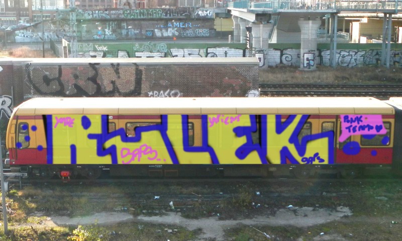 Bombing 1403412257576