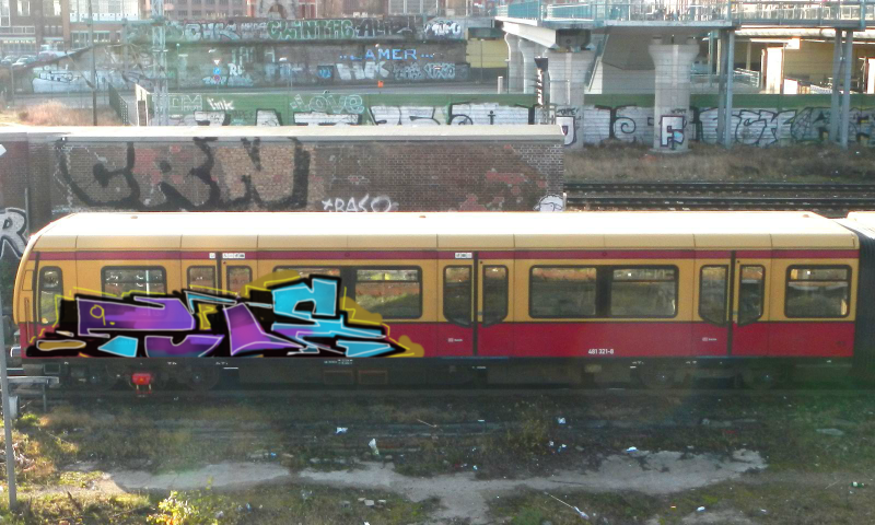 Bombing 1404046343714