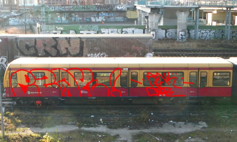 Bombing 1404825976982