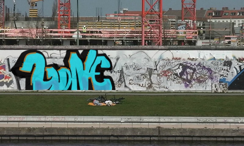 Bombing 1407874441440