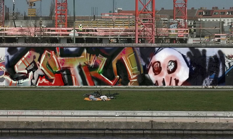 Bombing 1408326865520