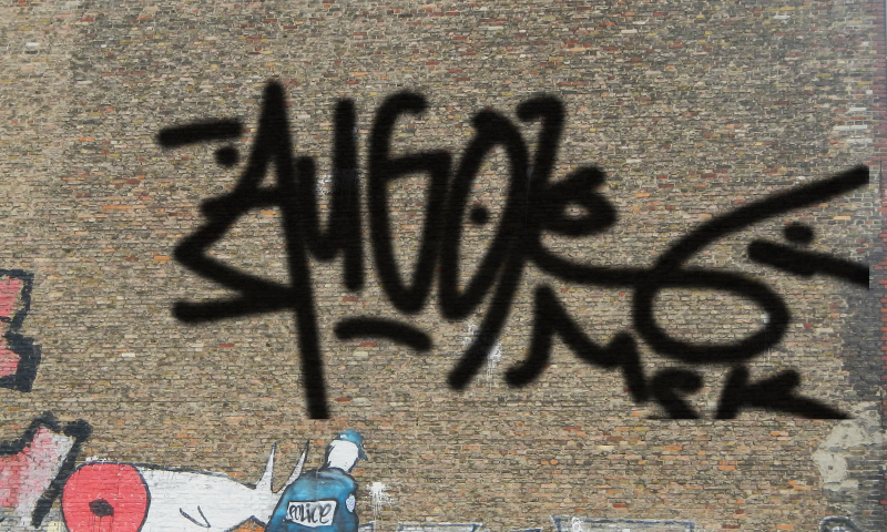 Bombing 1410039859117