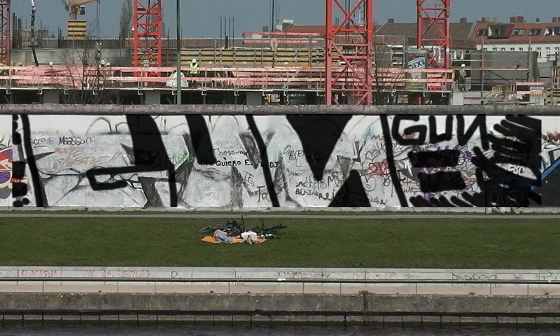 Bombing 1411766526313