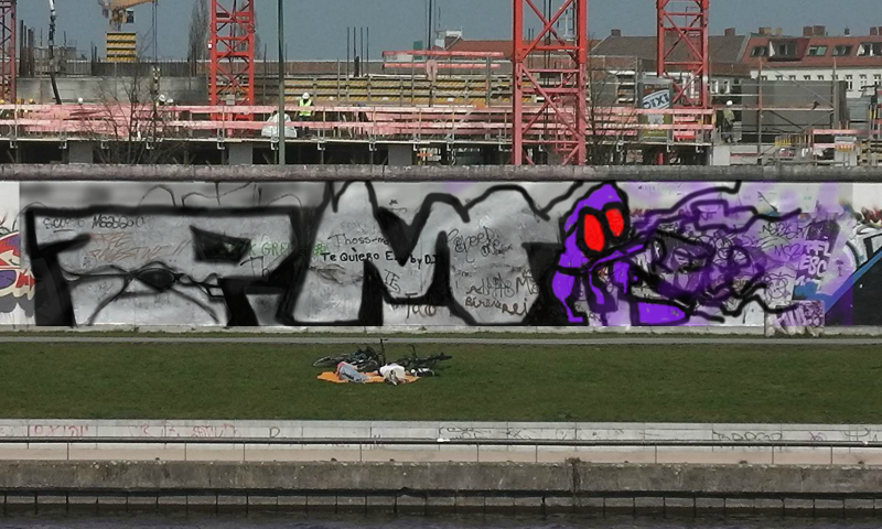 Bombing 1412383994985