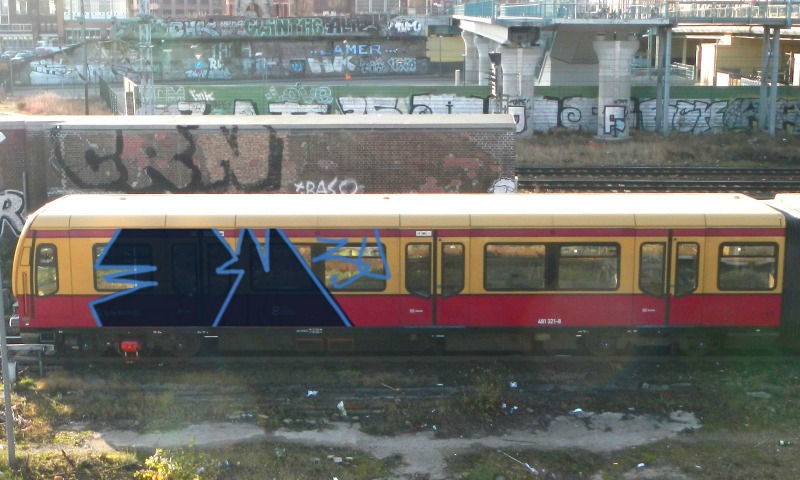 Bombing 1414000171202