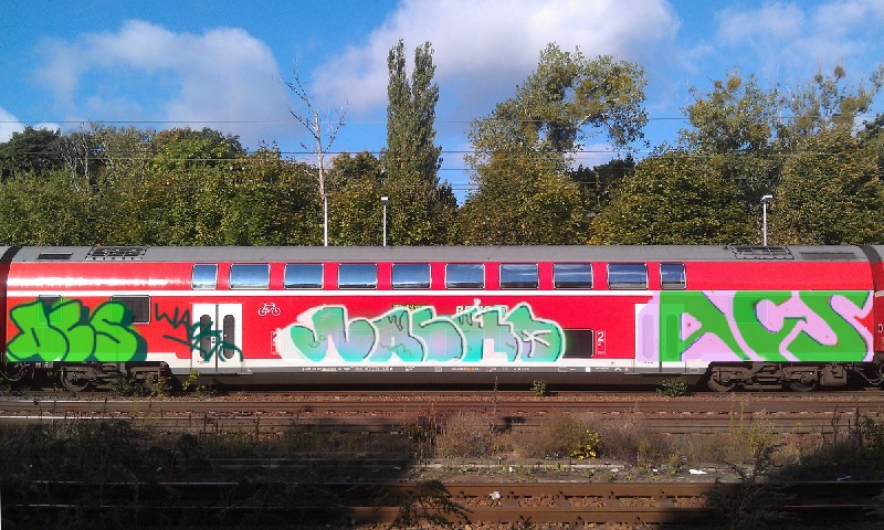 Bombing 1414368288854