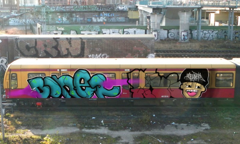 Bombing 1414379685228