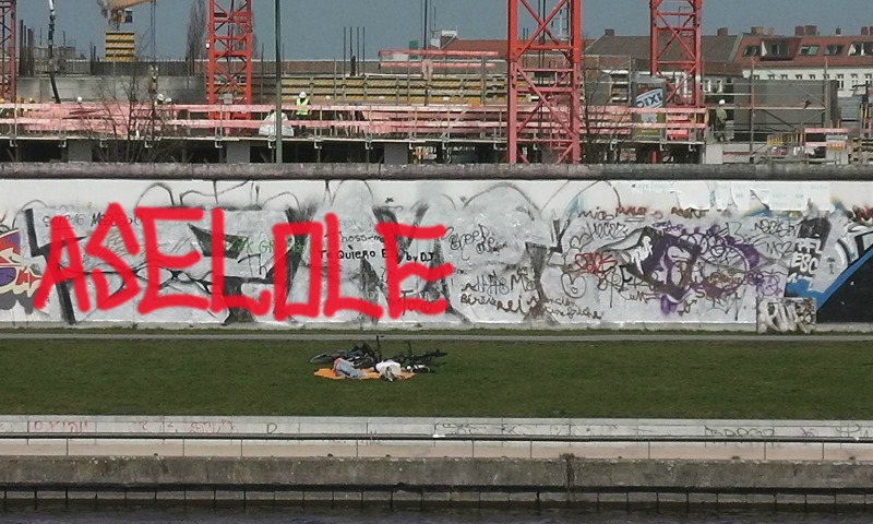 Bombing 1422081532281