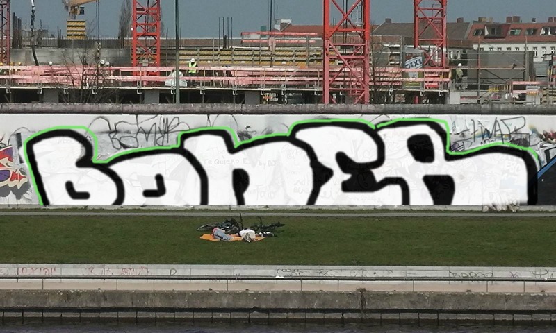 Bombing 1422387060392