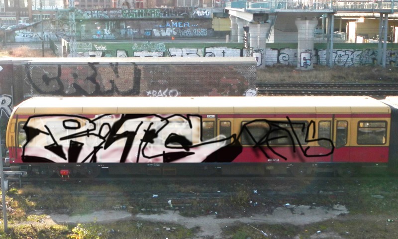 Bombing 1425717376110