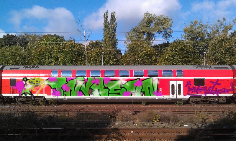 Bombing 1431901124879