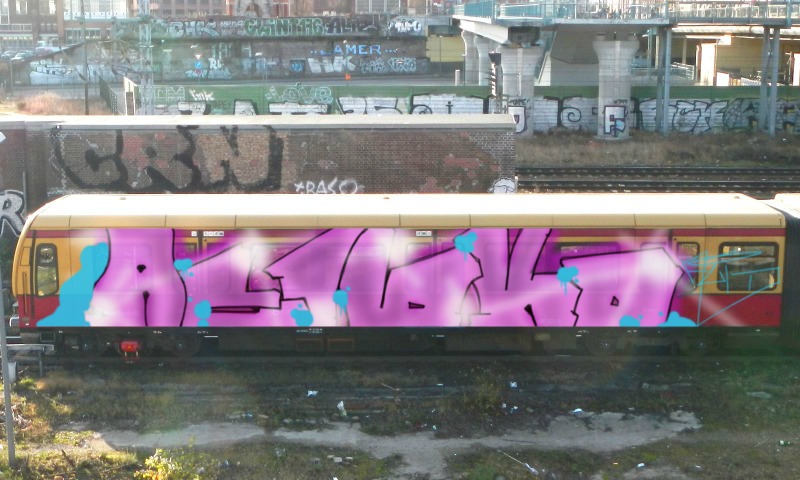 Bombing 1431943935058