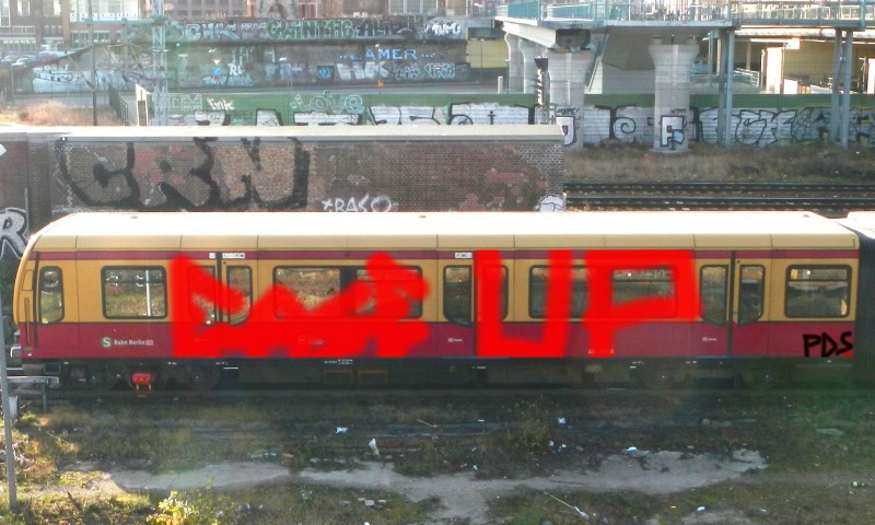 Bombing 1444553106648